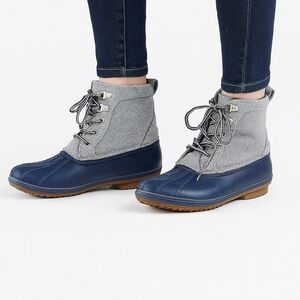 Sperry Duck Boots Gray Navy Lace-Up Women’s Size 6M